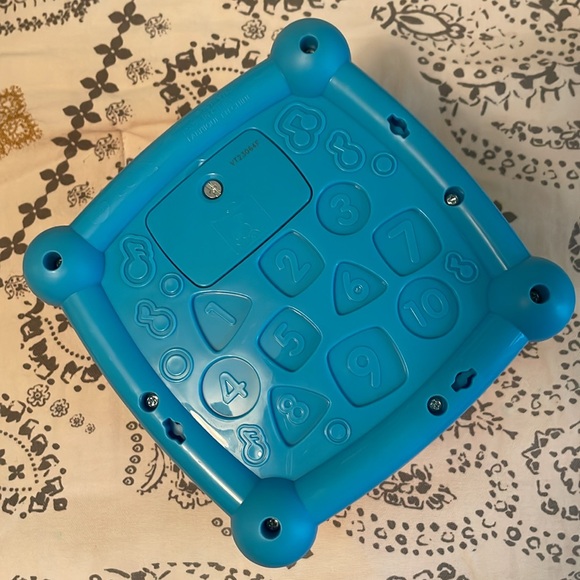 Vtech Busy Learners Activity Cube - Picture 5 of 5